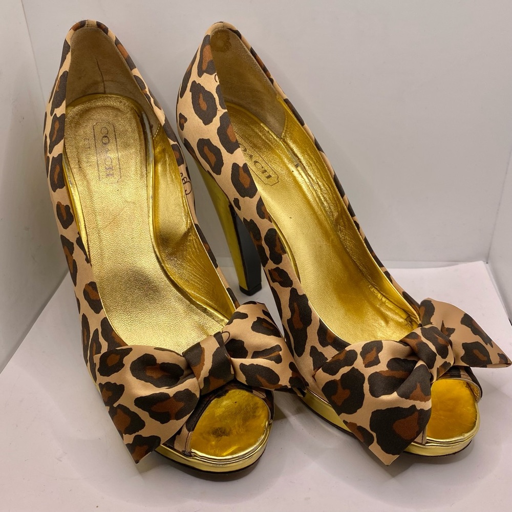 Coach Leopard Print Satin Peep Toe Gold Heels - Q265 Daisey - sz 9.5B